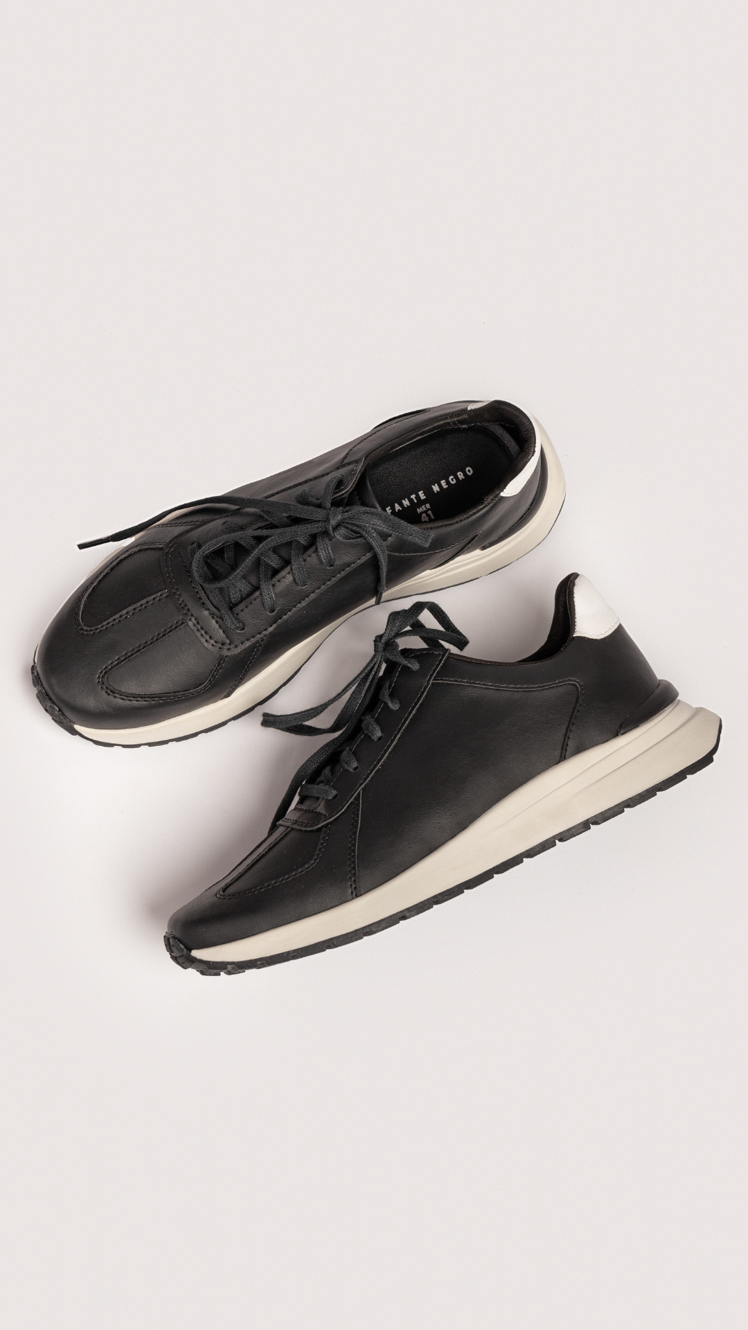 RETRO SNEAKER NEGRO