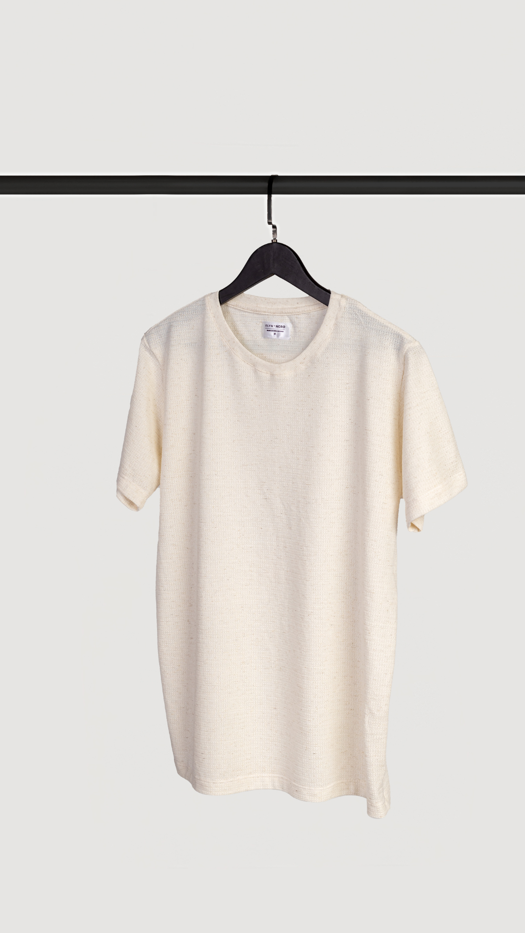 REMERA BASICA TEXTURA BLANCA