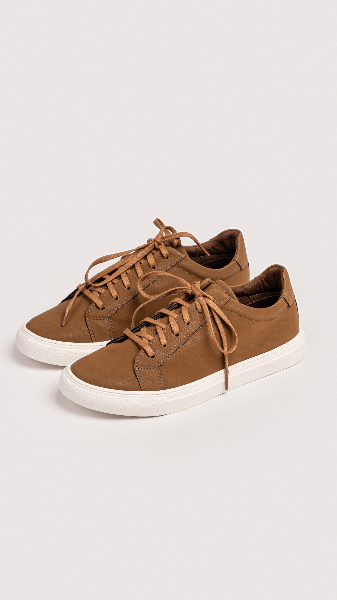 SNEAKER CLASICO SUELA